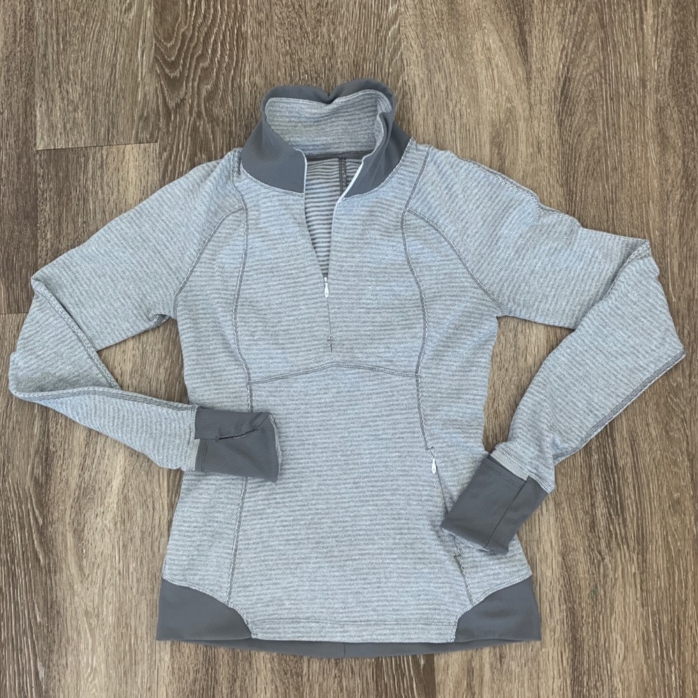 LULULEMON quarter zip pullover